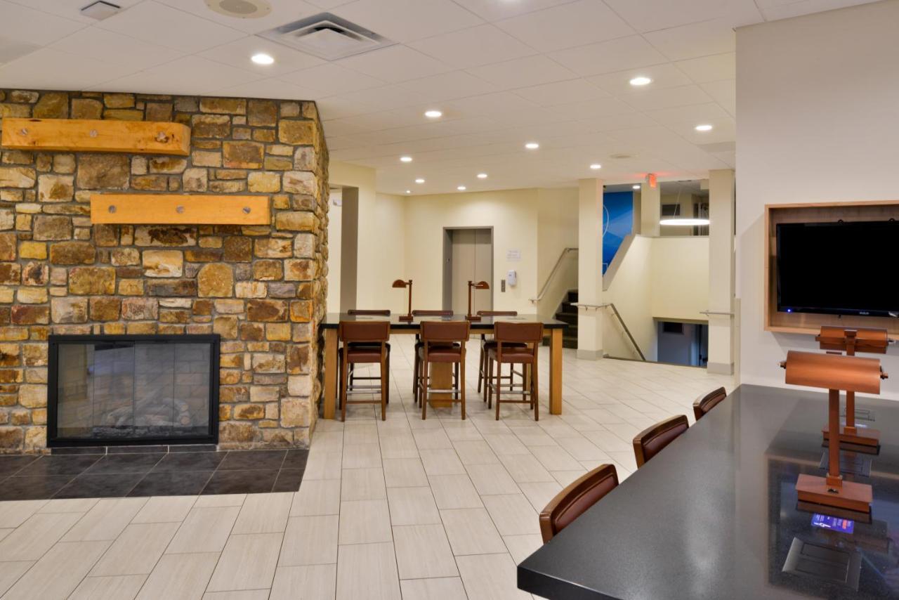 Holiday Inn Express Blowing Rock South By Ihg Экстерьер фото